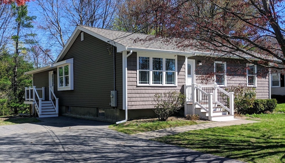 31 Bumble Bee Cir unit 2, Shrewsbury, MA 01545 - photo 1