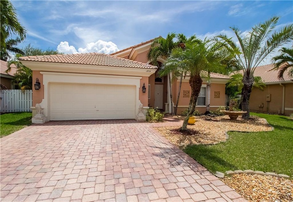 18904 SW 29th Ct, Miramar, FL 33029 - photo 1