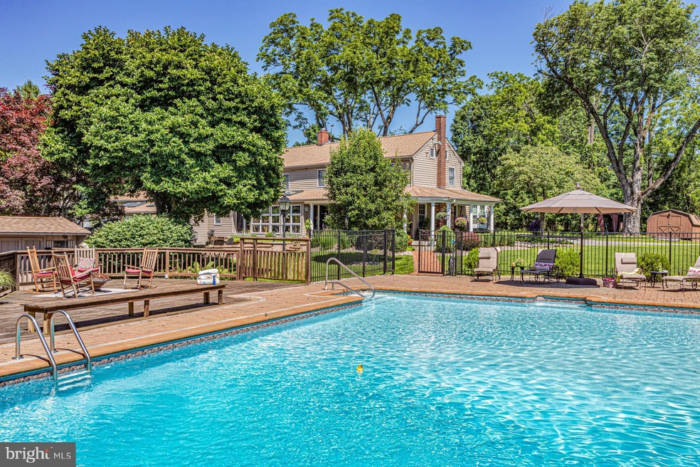 5 Chamberlain Ct, Flemington, NJ 08822 - photo 1