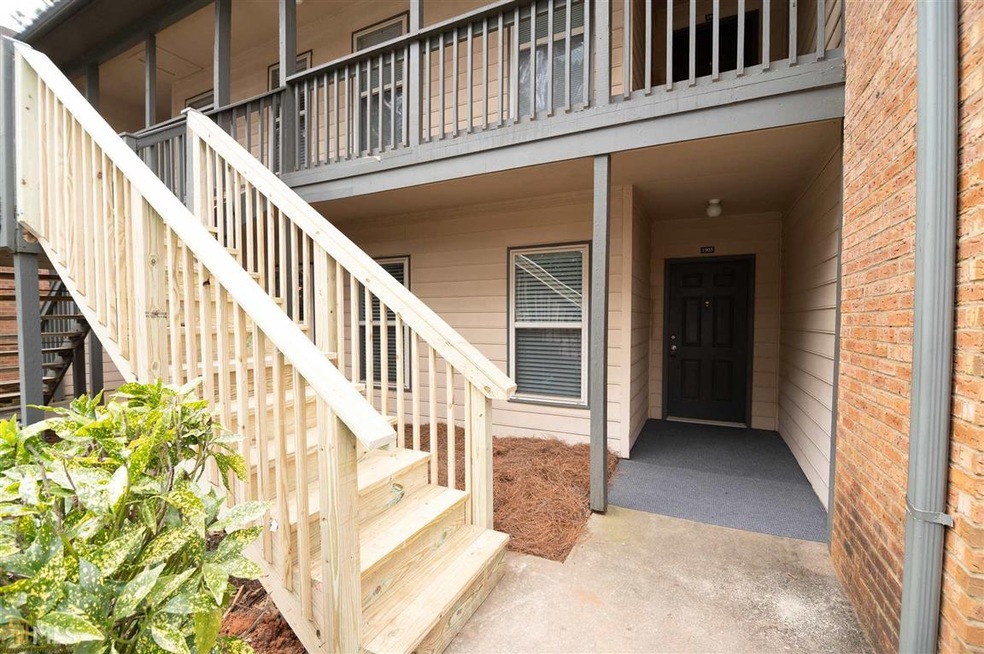 1905 Barrow Way, Duluth, GA 30096 - photo 1