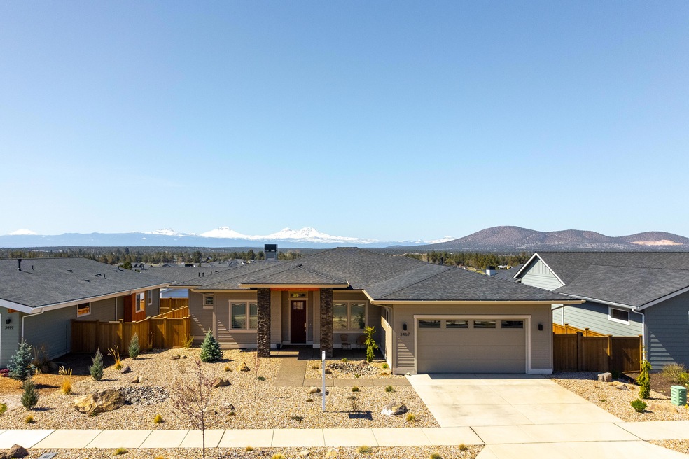 3467 SW 44th St, Redmond, OR 97756 - photo 1