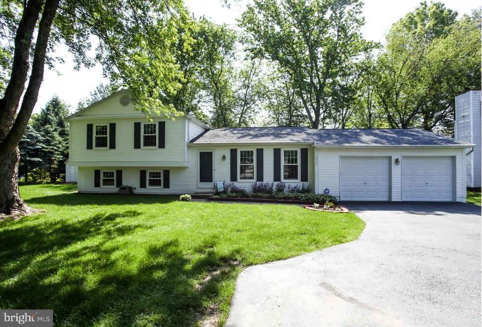 8427 Kings Meade Way, Columbia, MD 21046 - photo 1