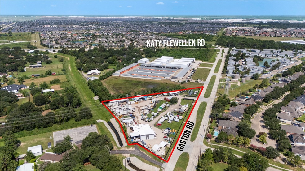 3.54 acrea in a triangular shape with 725 ft of frontage road on Gaston Rd