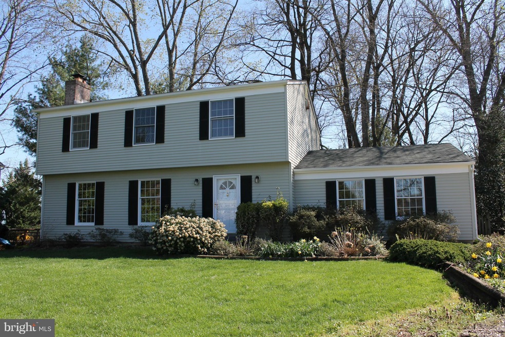 11 Scottsdale Ct, Lutherville Timonium, MD 21093 - photo 1