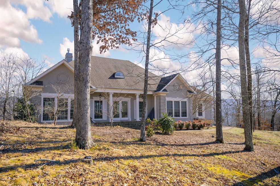 535 Whispering Pines Dr, Trenton, GA 30752 - photo 1