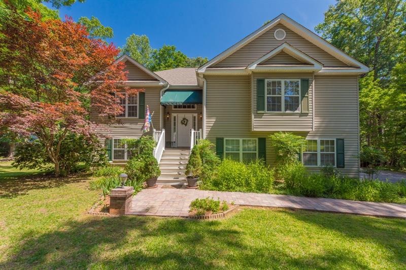 Welcome Home! Flowers and Greenery Galore!