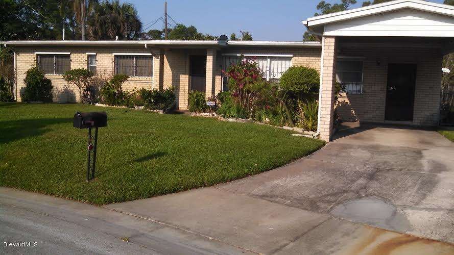 explore - front of the home.jpg