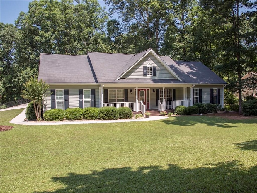 319 Summit Heights Dr, Nicholson, GA 30565 - photo 1