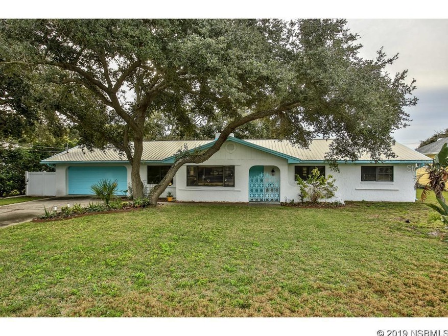 821 E 14th Ave, New Smyrna Beach, FL 32169 - photo 1