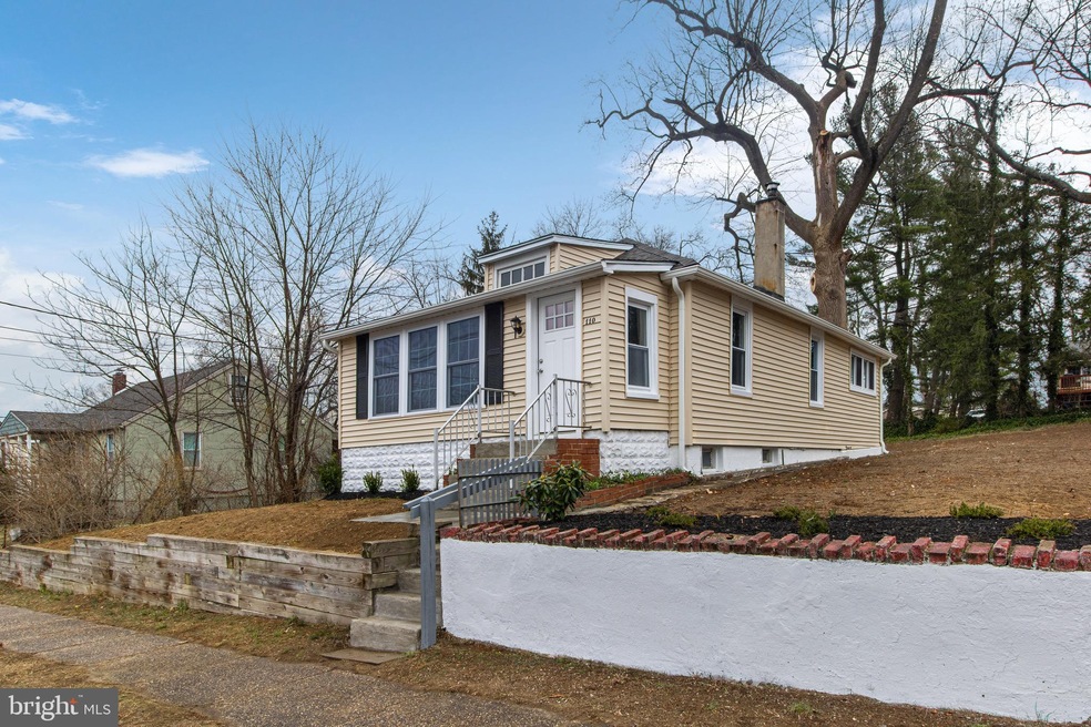 110 Pine Ave, Runnemede, NJ 08078 - photo 1