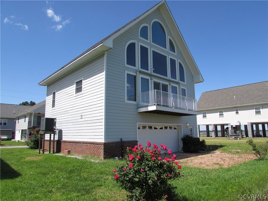 204 South Dr, Dunnsville, VA 22454 - photo 1