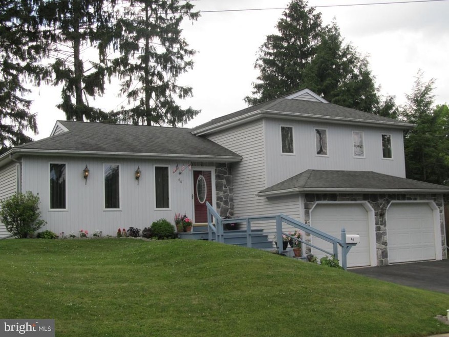 46 N Kinzer Ave, New Holland, PA 17557 - photo 1