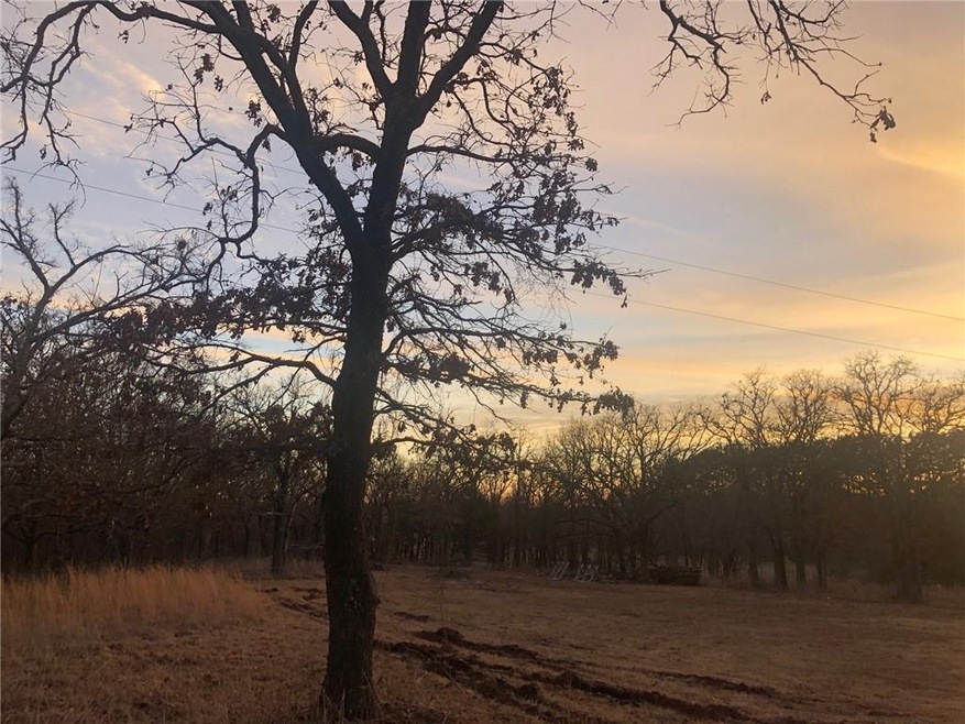 0 Moccasin Trail unit 945692, Meeker, OK 74855 - photo 1