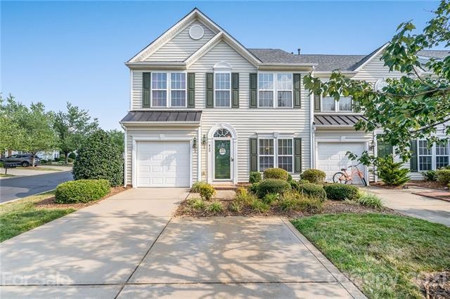 420 Nicklaus Ln, Fort Mill, SC 29715 - photo 1