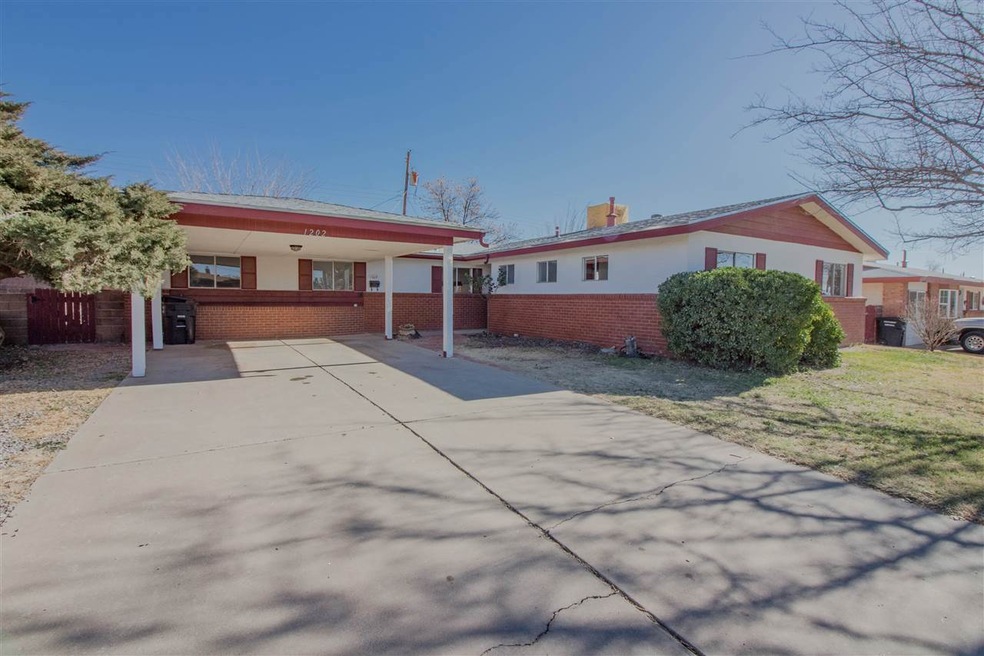 1202 Mckinley Ave, Alamogordo, NM 88310 - photo 1
