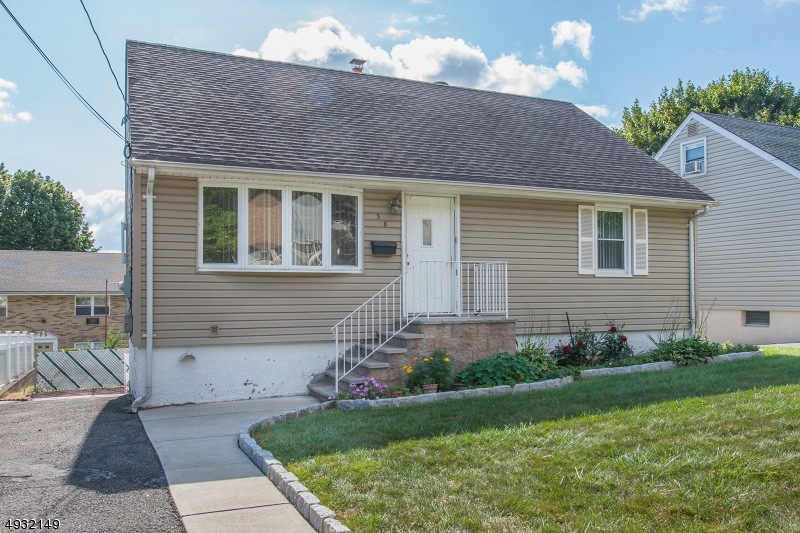 38 Garrison Ave, Hasbrouck Heights, NJ 07604 - photo 1