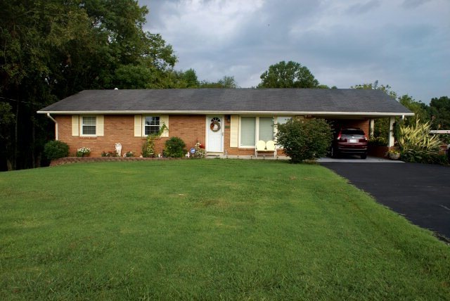 329 Shepherd Hills Rd, Cookeville, TN 38501 - photo 1