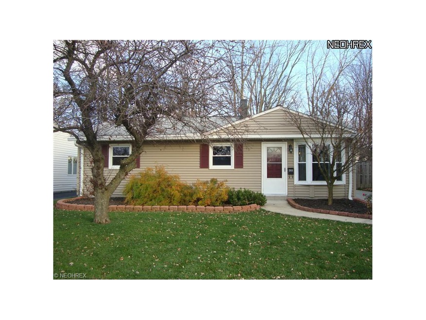 283 Erieview Blvd, Sheffield Lake, OH 44054 - photo 1