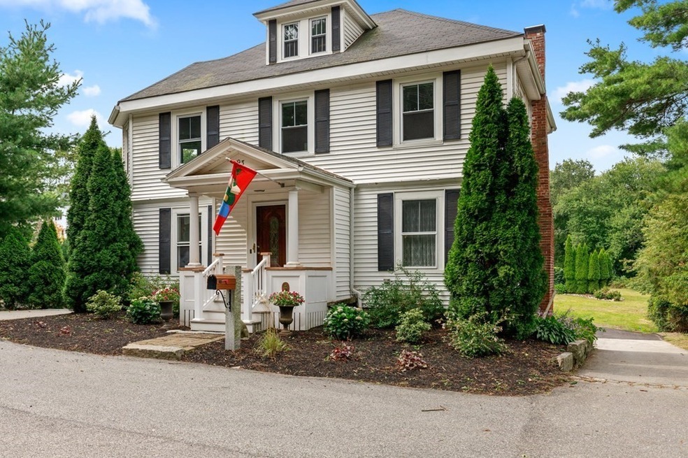 893 Main St, Hingham, MA 02043 - photo 1