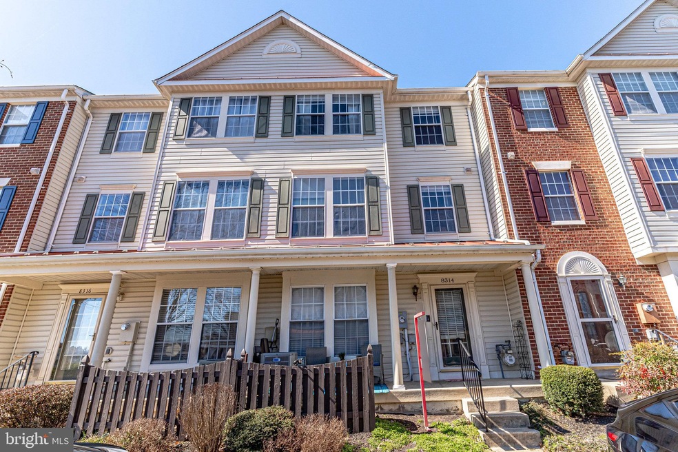 8314 Duck Hawk Way unit 8, Lorton, VA 22079 - photo 1