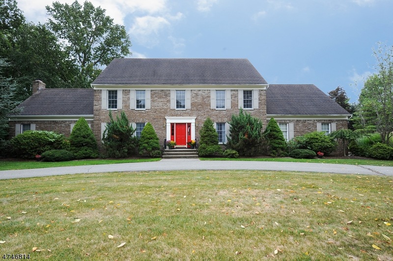 2 Arrowhead Ct, Ramsey, NJ 07446 - photo 1