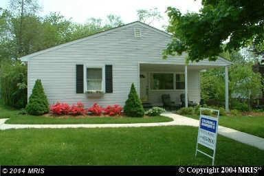 110 Greenmeadow Dr, Lutherville Timonium, MD 21093 - photo 1