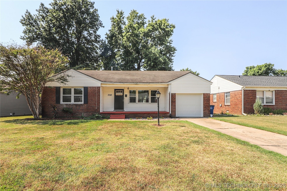 2642 S Oswego Place, Tulsa, OK 74114 - photo 1