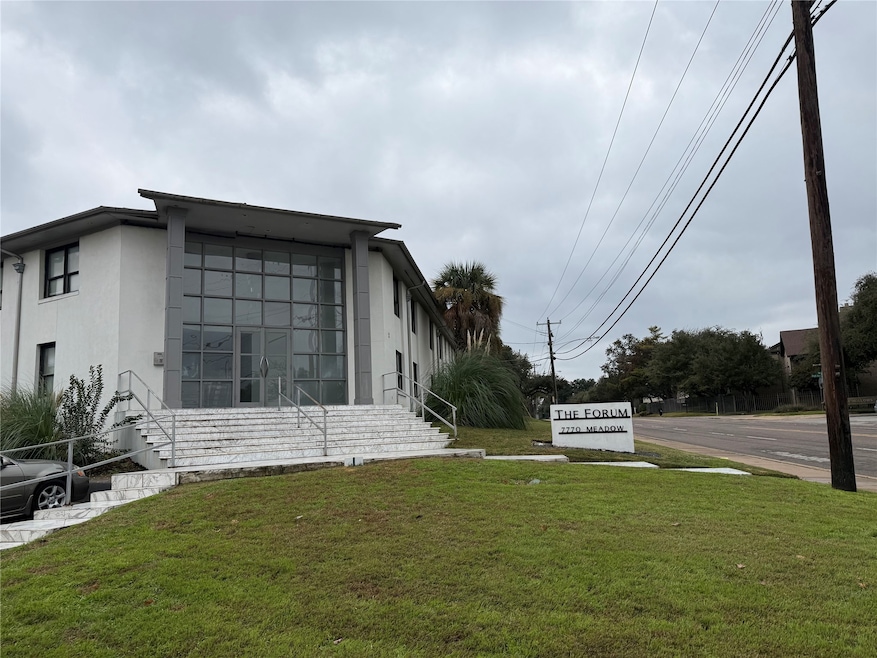 7770 Meadow Rd unit 214, Dallas, TX 75230 - photo 1