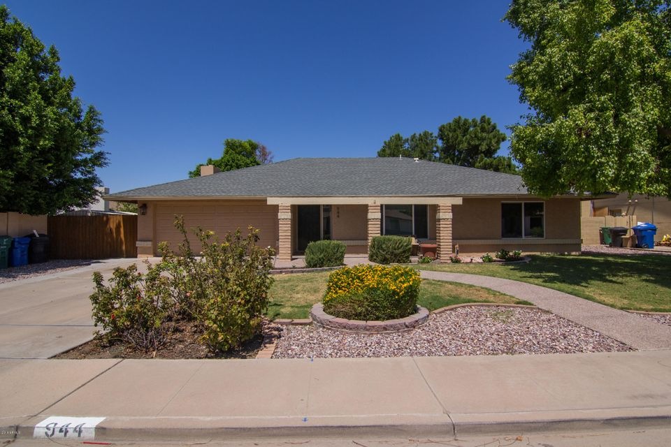 Welcome to 944 E. Glencove St!