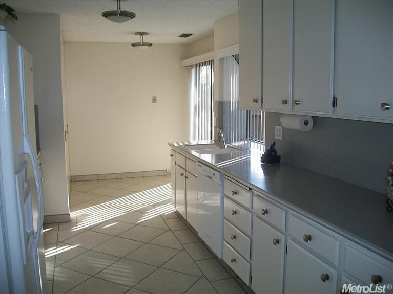 Updated kitchen, corian counters