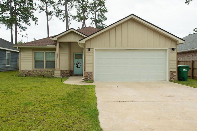 1880 Presidio St, Navarre, FL 32566 - photo 1