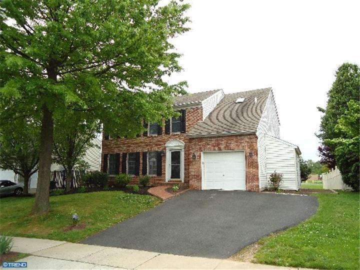 190 Abbey Dr, Royersford, PA 19468 - photo 1