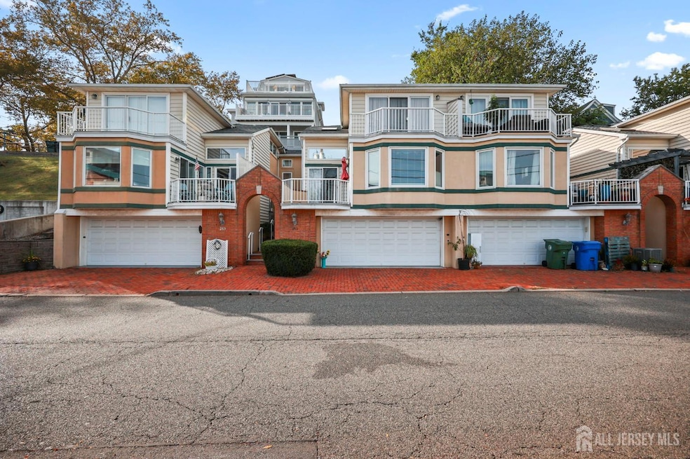 265 Front St, Perth Amboy, NJ 08861 - photo 1