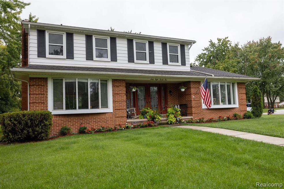 6825 Alderley Way a Stunning Colonial