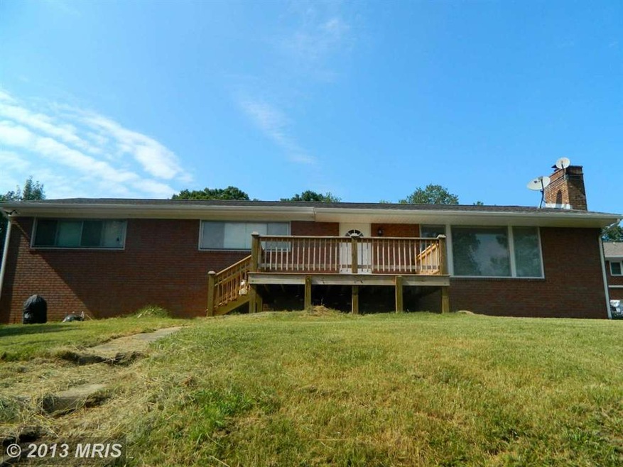 9095 Darley Dr, La Plata, MD 20646 - photo 1