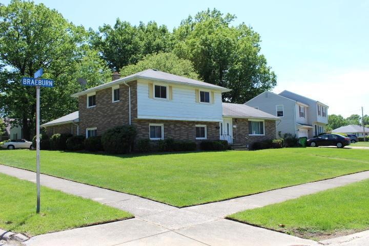 1731 Braeburn Park Dr, Euclid, OH 44117 - photo 1