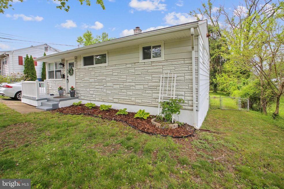 118 S Ritters Ln, Owings Mills, MD 21117 - photo 1