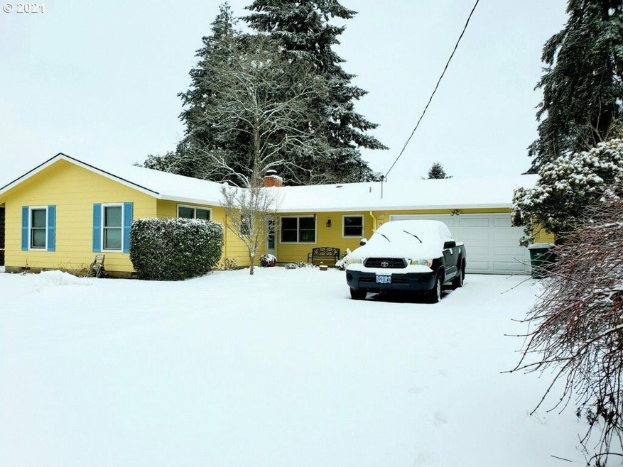 3315 17th Ave, Forest Grove, OR 97116 - photo 1