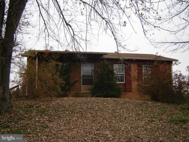 18483 Ferguson Ln, Jeffersonton, VA 22724 - photo 1