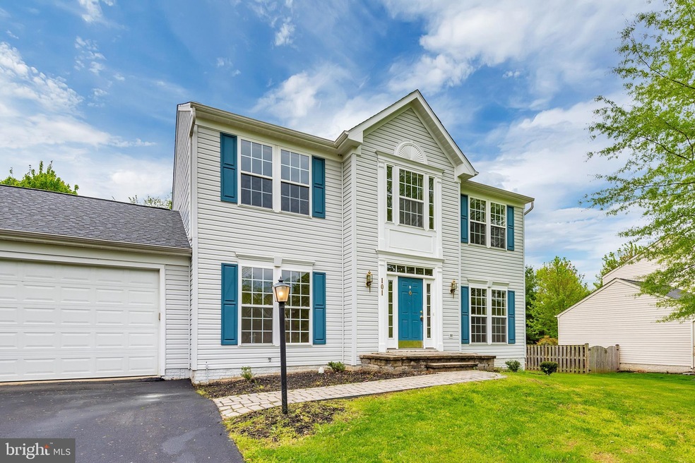 101 Polaris Dr, Walkersville, MD 21793 - photo 1