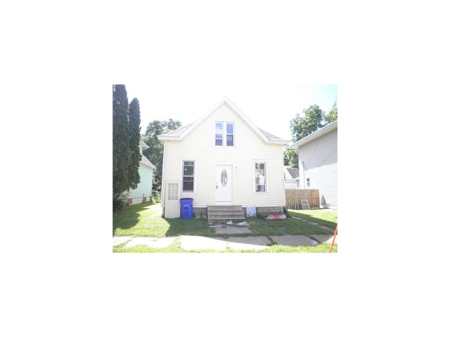 Front Exterior. 195 13th Ave SW