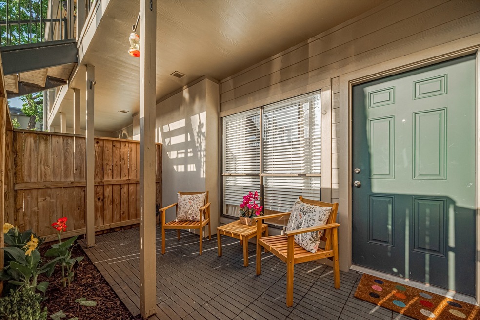 Welcome to 1100 Augusta #47 Patio