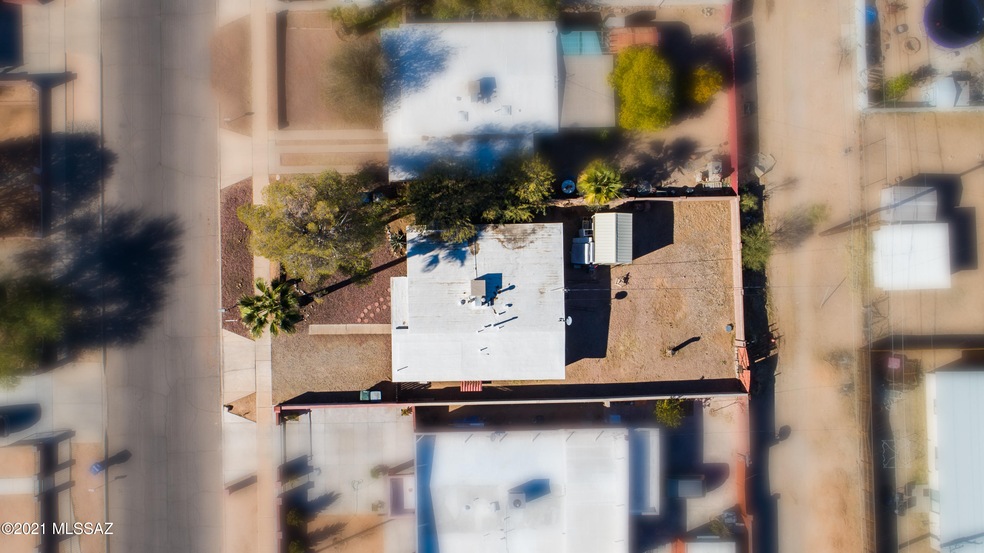 2431 E 20th St - DRONE Shots-4