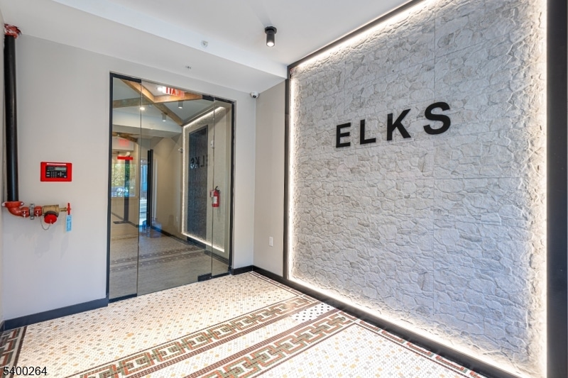 75 S Main St unit 409, Phillipsburg, NJ 08865 - photo 1