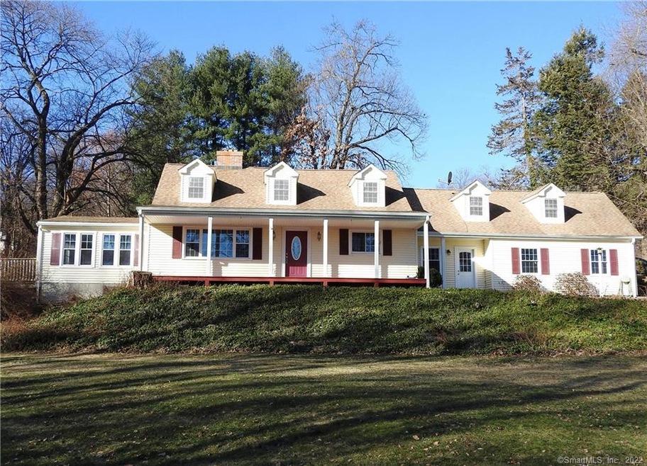 Welcome to 13 Grant Hill Road!