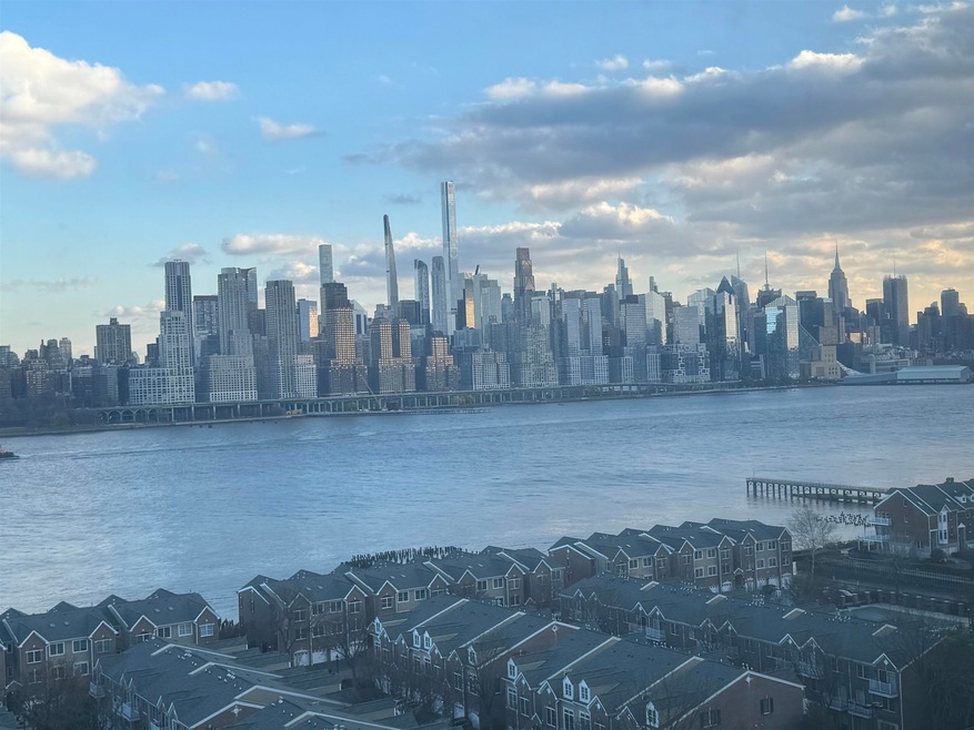 The Galaxy Towers unit 16K, Guttenberg, NJ 07093 - photo 1