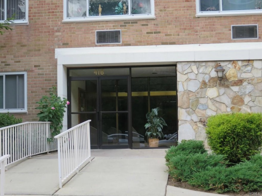 416 Benedict Ave unit 1J, Tarrytown, NY 10591 - photo 1
