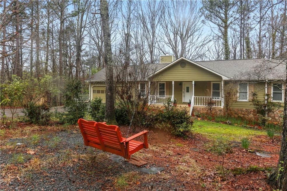 518 Picketts Crossing, Acworth, GA 30101 - photo 1