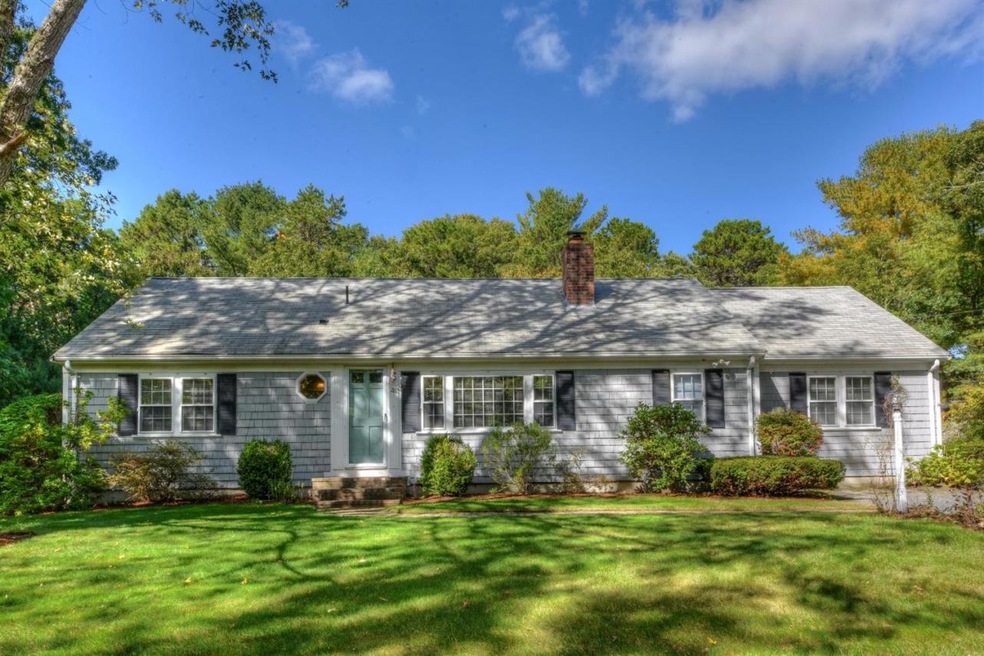 288 Mariner Cir, Cotuit, MA 02635 - photo 1