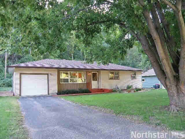 678 20th St, Red Wing, MN 55066 - photo 1